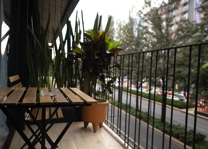 Apartamento Loft Elegante Con Balcón Privado En Roma Norte *
